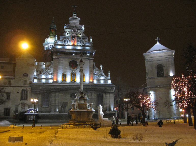 ЛЬВІВ