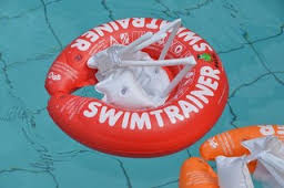 НАДУВНОЙ КРУГ SWIMTRAINER