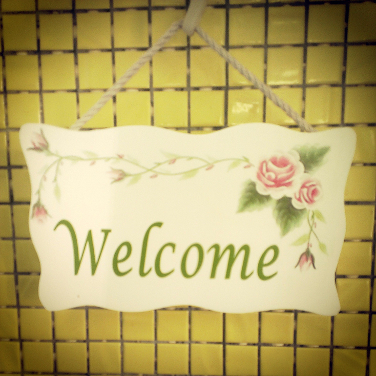 Пришла посылка. В Simple Things Shop будут обновки:)