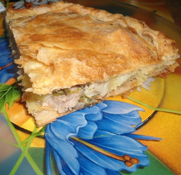 Готовим пирог с мясом и картошкой