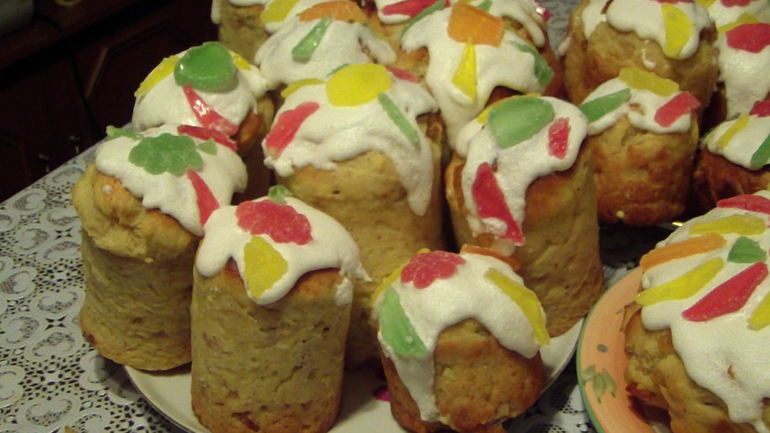 Лимонный кулич с миндалем и изюмом!!!(супер рецепт)