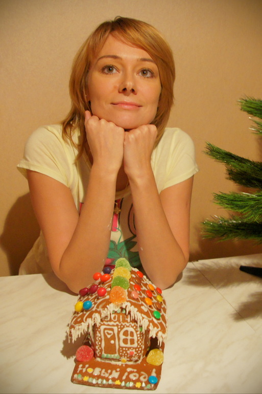 Наш первый пряничный домик!