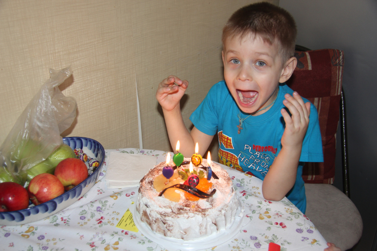 Нам 5 лет!!!!!!!!!