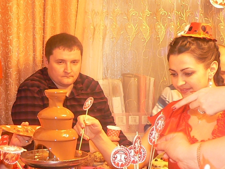 Празднование красно - черного годовасия часть 2!!!!