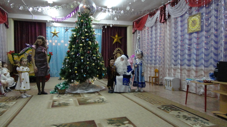 Наш первый утренник)))
