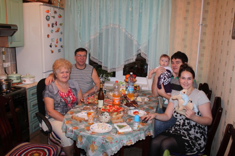 Почти 6 с половиной месяца.