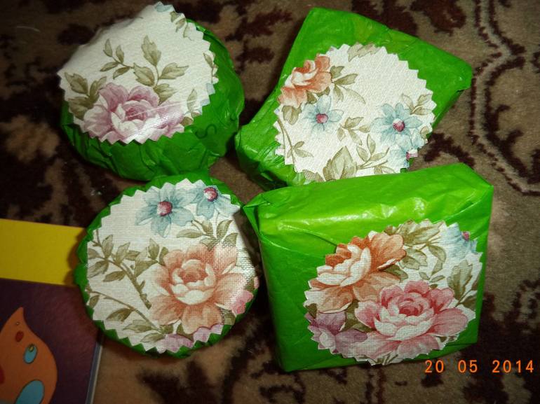 Кирюша с подарками к 1 июня)))