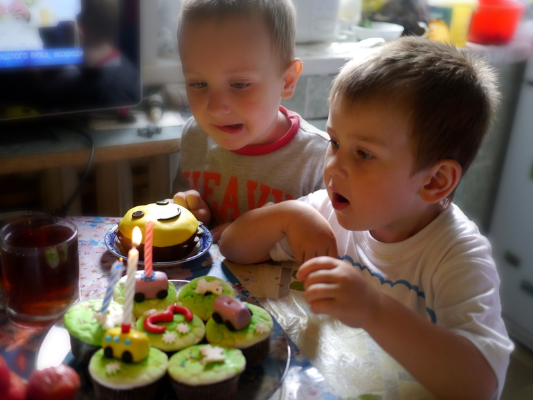 3ДР.Матвею 3года.