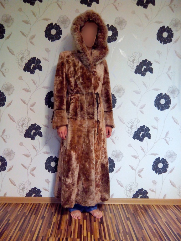 Шуба из мутона (разм. 44-46) + шапка из норки - за всё 5 500 р. (Москва, северо-запад области)