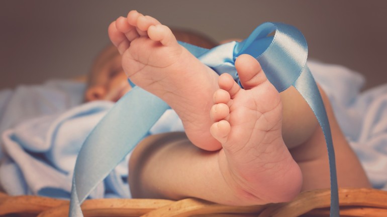 Если в роддоме будут давать девочку, не берете, это не ваша! У вас мальчик!