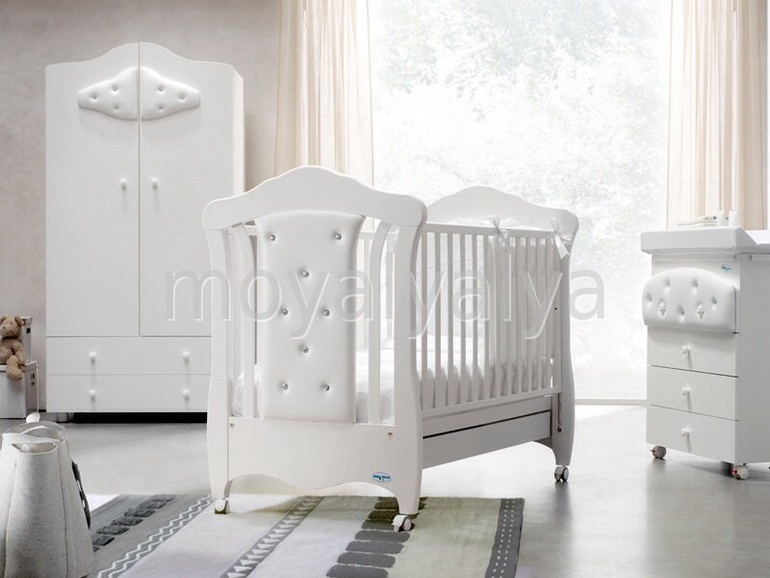 Кроватка Baby Italia Mimi Pelle. Италия Цена 26550р