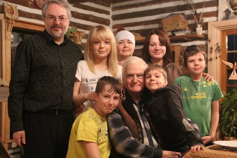 А вот это моя семья.