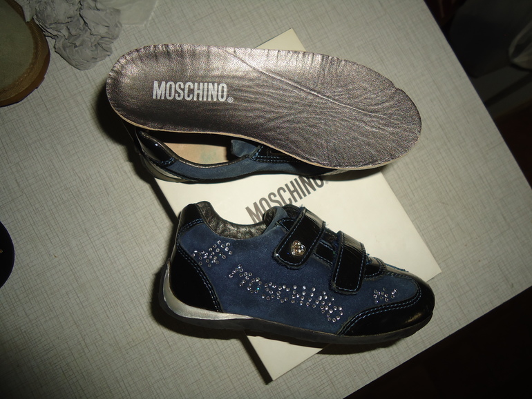 Обувь 25,27 и 29 р-ра Moschino,Simonetta