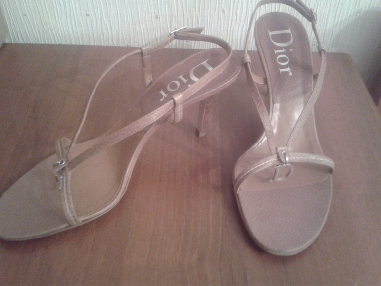 Босоножки Dior ( оригинал).