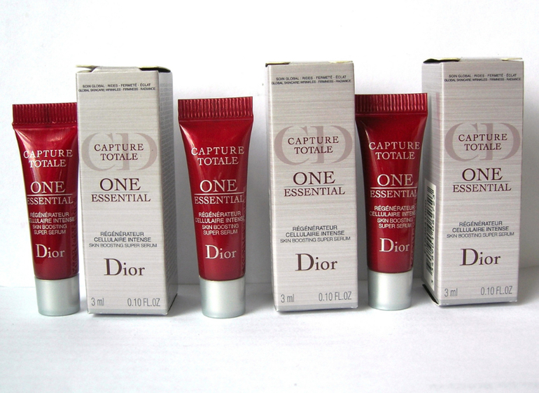 Dior CAPTURE TOTALE Multi-Perfection FPS20 SPF-BA creme 3ml 120 руб.