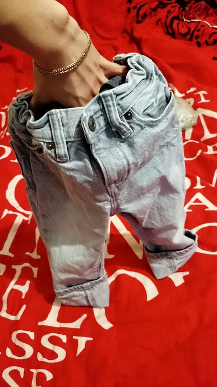 Сыну прислали    Натуральный baby Gap )) Нам на весну))) МОднявый пацан будет)