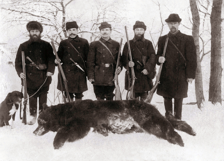 Семейные раскопки. Старые фотографии.