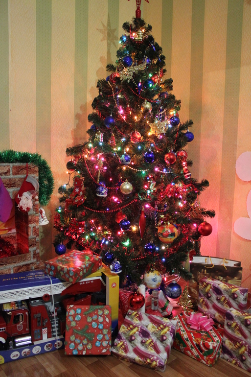 Подарочки нашего медвежонка!