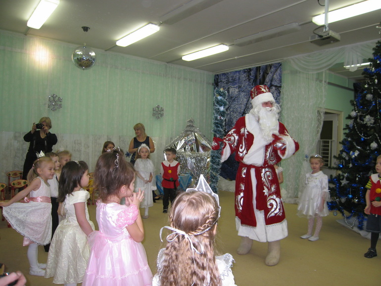Ну и наш утренник 27.12.2013