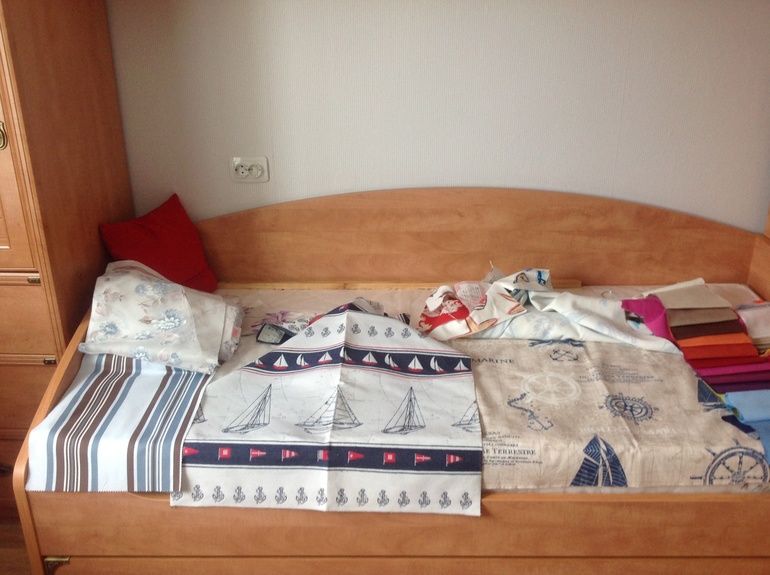 Помогите выбрать покрывало в детскую!!!!