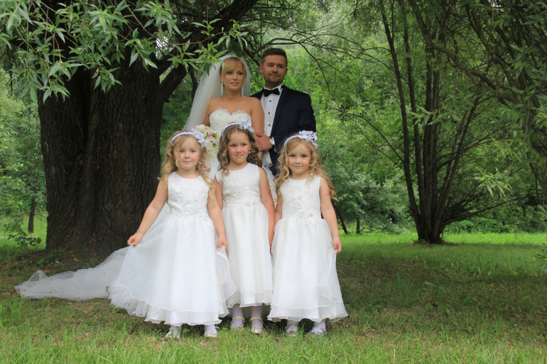 тройняшки на свадьбе