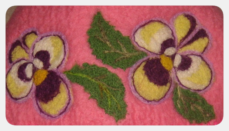 Валяный комплект "Анютины глазки"