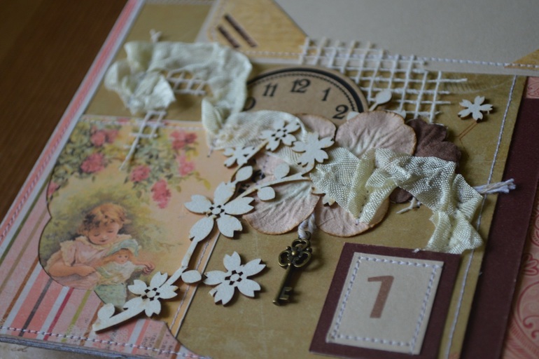 Альбом первого годика для Вареньки