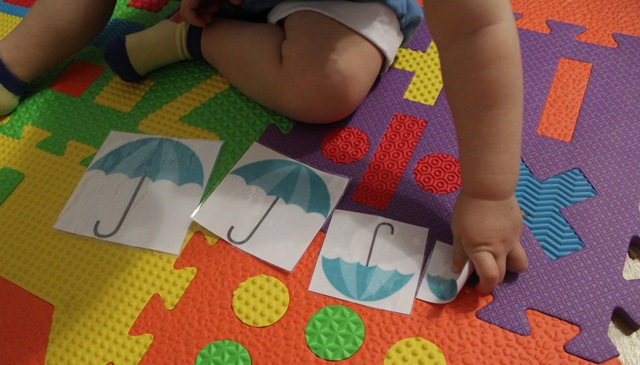 М. Шичида. "Тучи, дождик" (1,8)