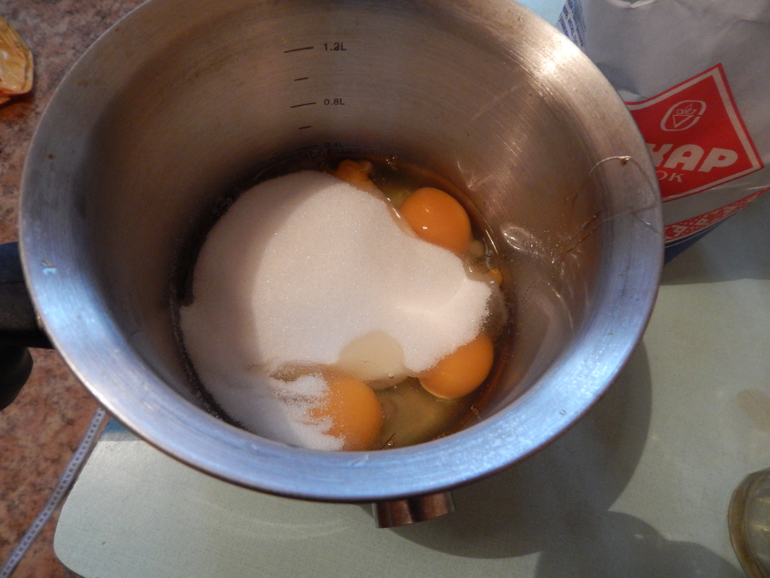 манник с майонезом.