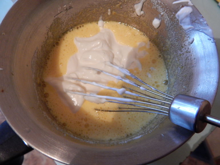 манник с майонезом.