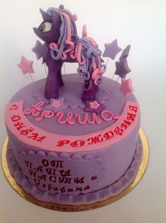 Вот и моя пони)))