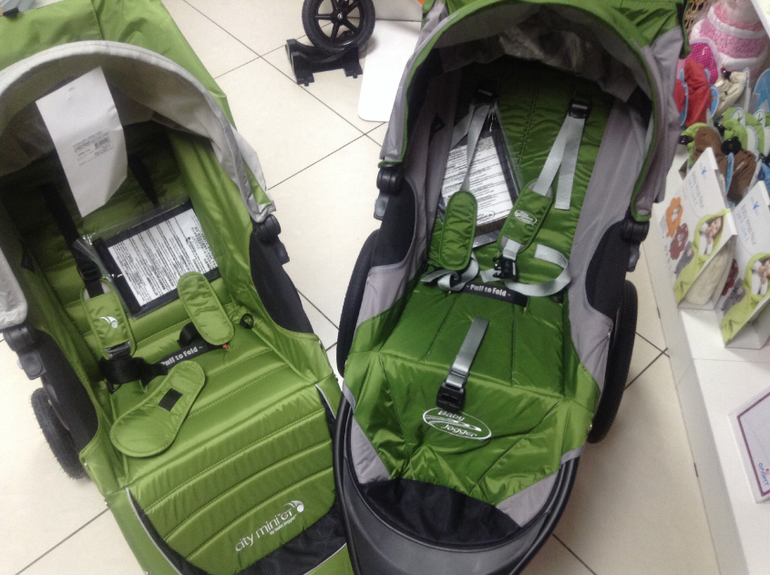 Я в ужасе, сама себя обманываю((((  снова новая коляска!! И вывод про аппа лайт.