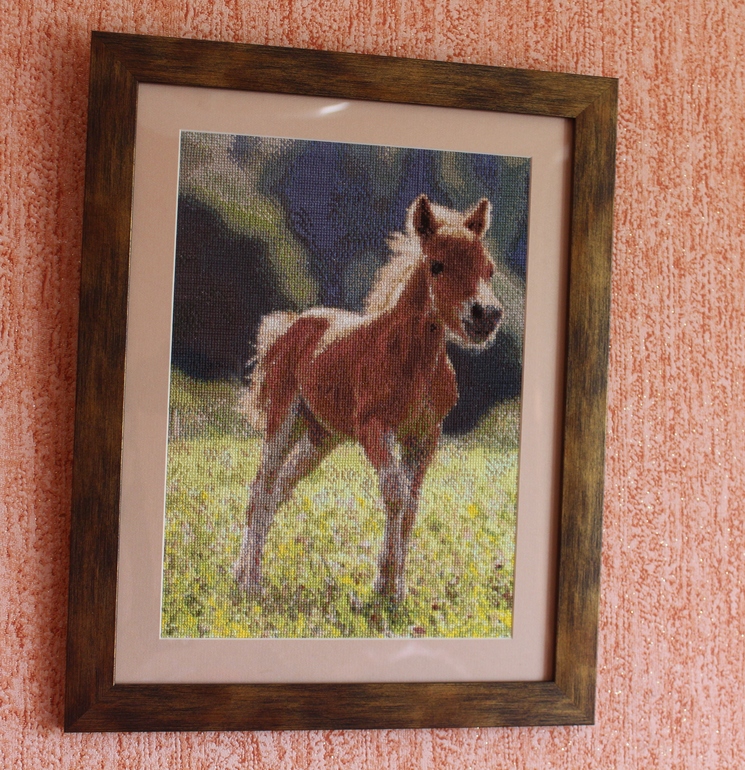 Вышила, подарок маме на 48 лет.