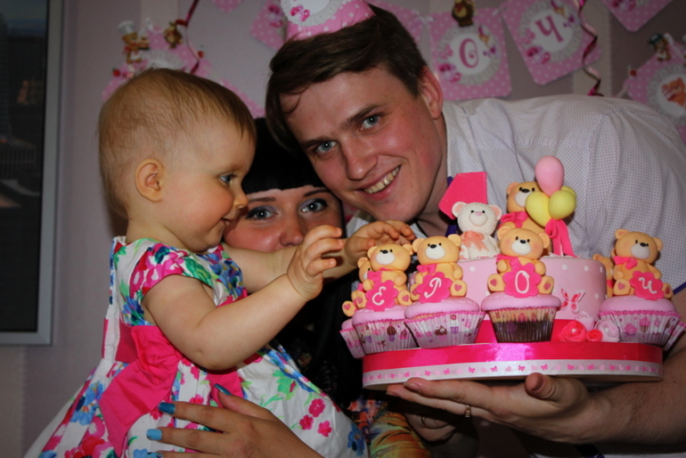 Годик нашей Доченьки***