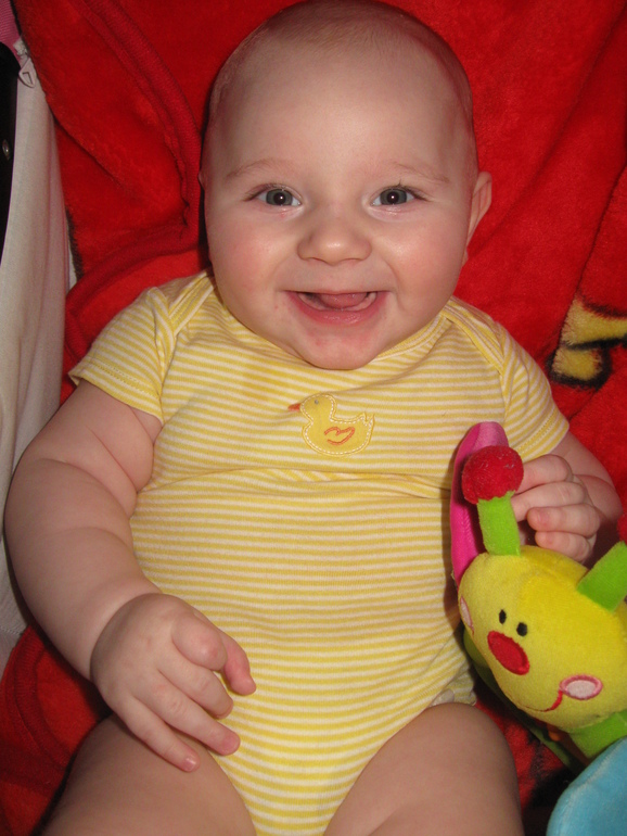 Скоро-скоро нам полгода)