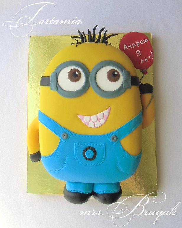 Миньончик-малыш