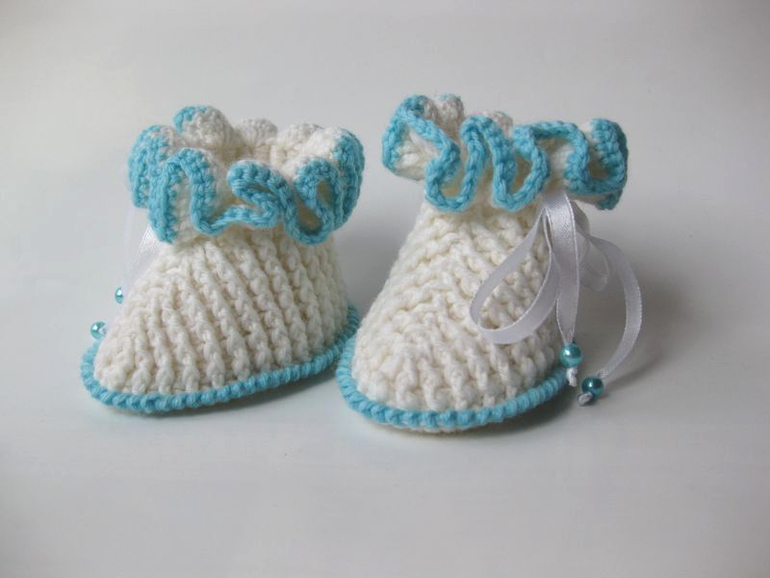 Плед и пинетки для новорожденного мальчика