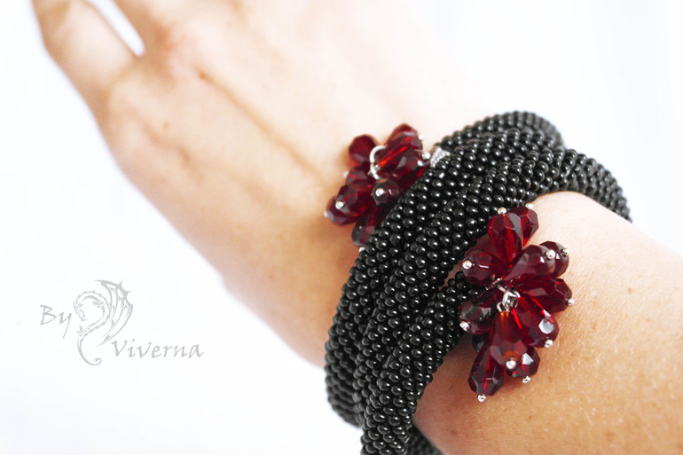 Браслеты-лариаты