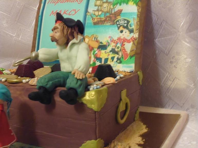 "Английской королевы за мной гонялся флот...."