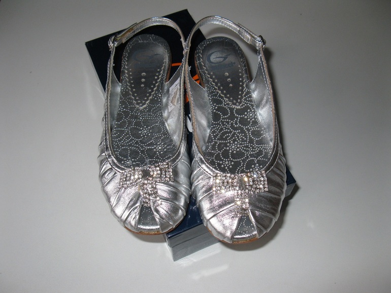 Наша обувь на лето))) Только босоножки)))