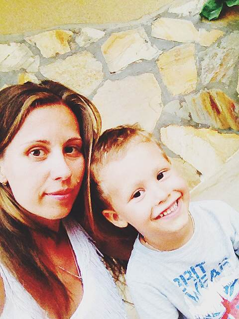 с днем семьи и верности ВСЕХ!!!!