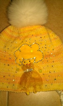 Шапочка с осени..