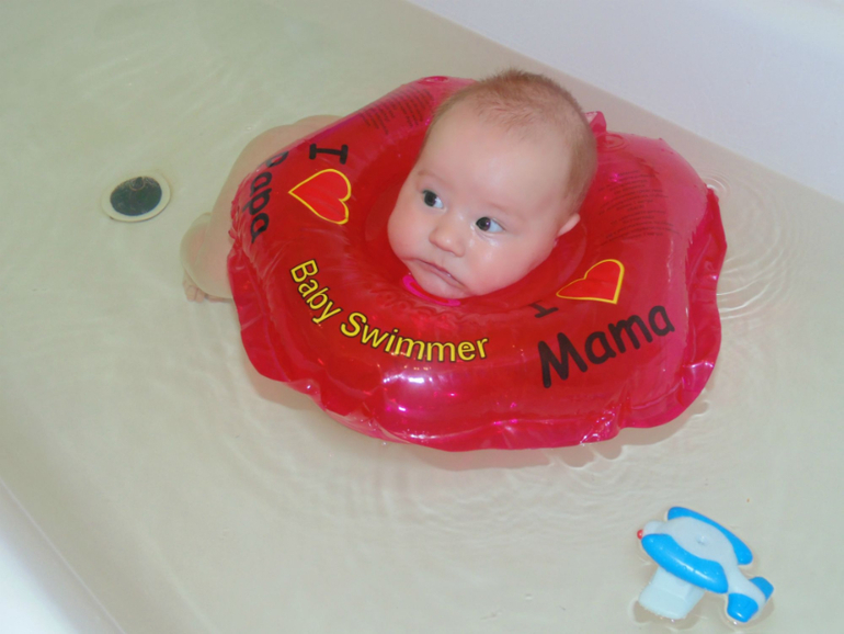 Наконец-то купили круг для купания