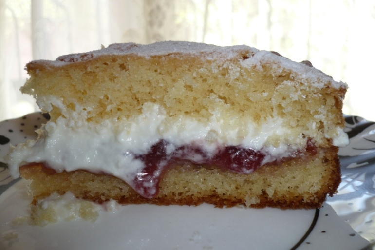 Victoria sponge (Викторианский торт)
