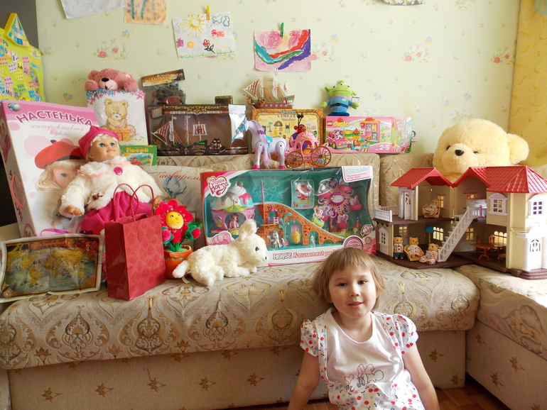 Пиратский День рождения в садике и в окружении подарков (4,0)