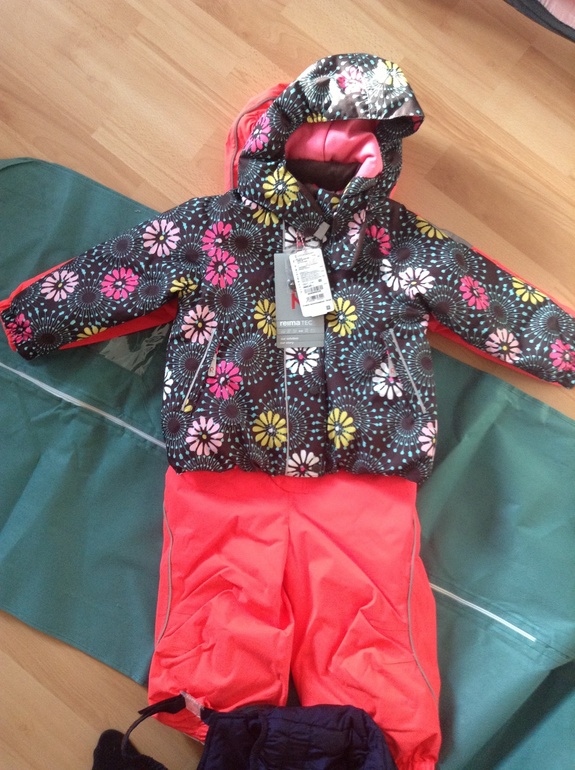 Molo, Reima и deux par deux. Размеры разные, а по сути все одинаковое?