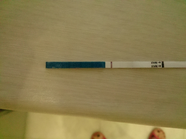 вроде уже проклевывается мой цыпленочек(тьфу,тьфу,тьфу)