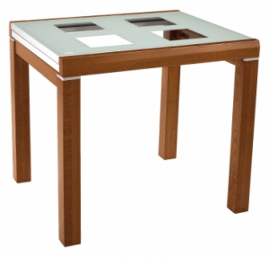 вчера влюбилась в стол