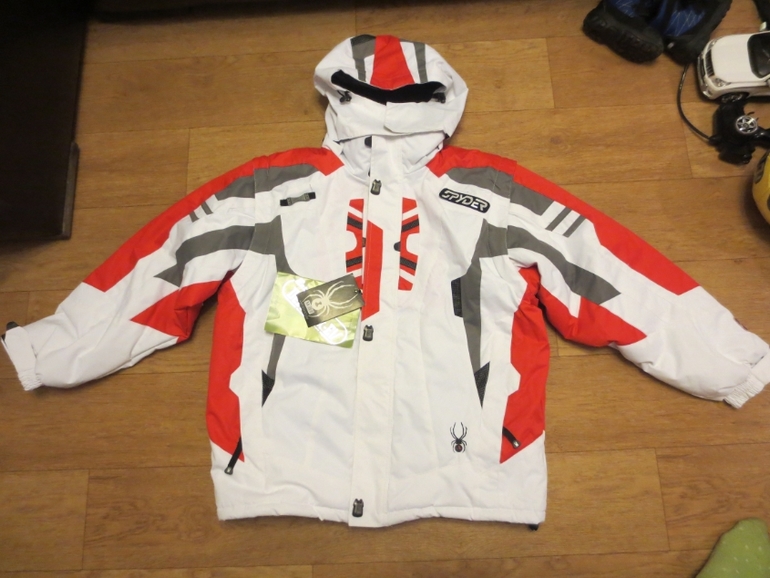 Горнолыжная мужская куртка Spyder 1800 руб