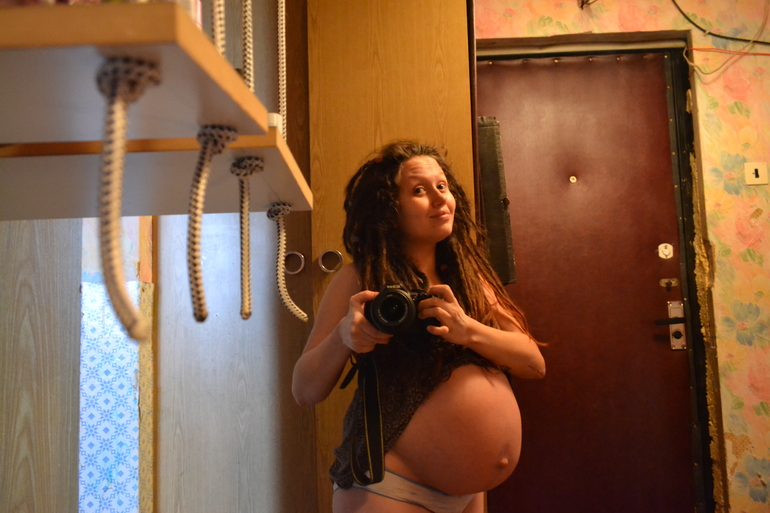 и это в 34 недели такой пузан..)))